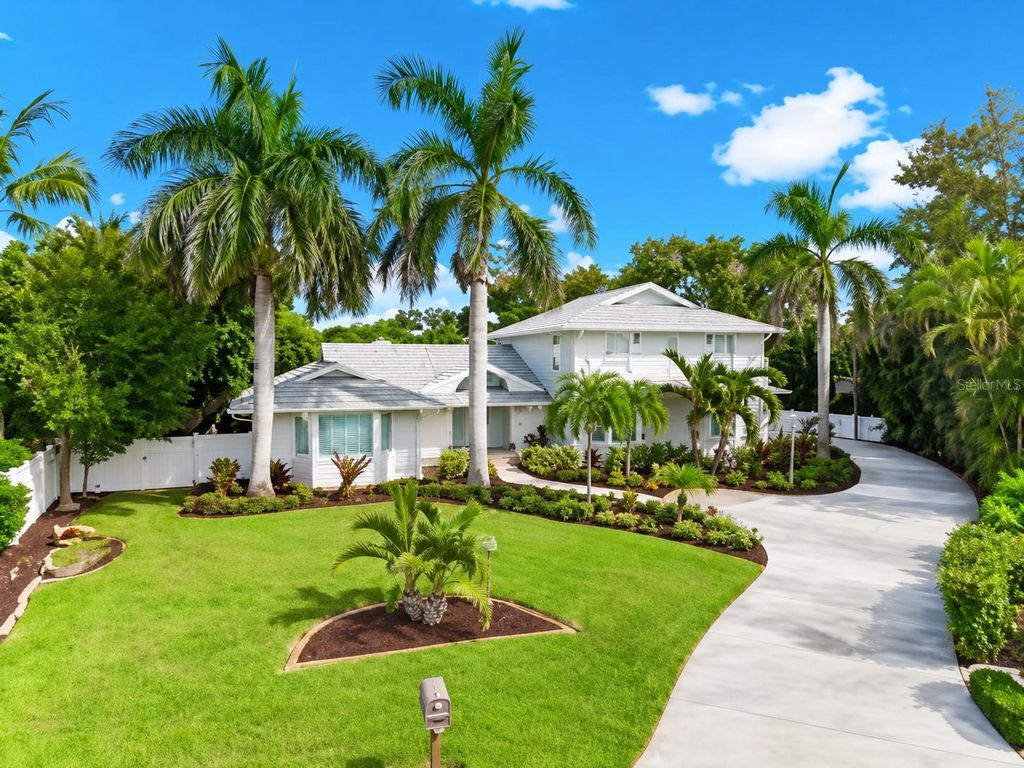 1807 80TH STREET COURT W, BRADENTON, FL 34209 — exterior