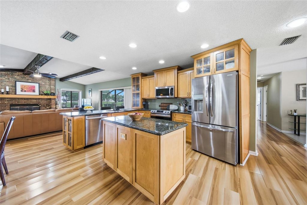 Image 13 of property listing at 16116 W COURSE DRIVE, Tampa, FL 33624