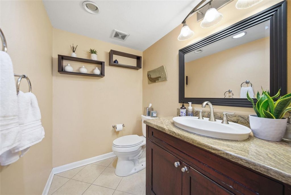 Image 26 of property listing at 16116 W COURSE DRIVE, Tampa, FL 33624