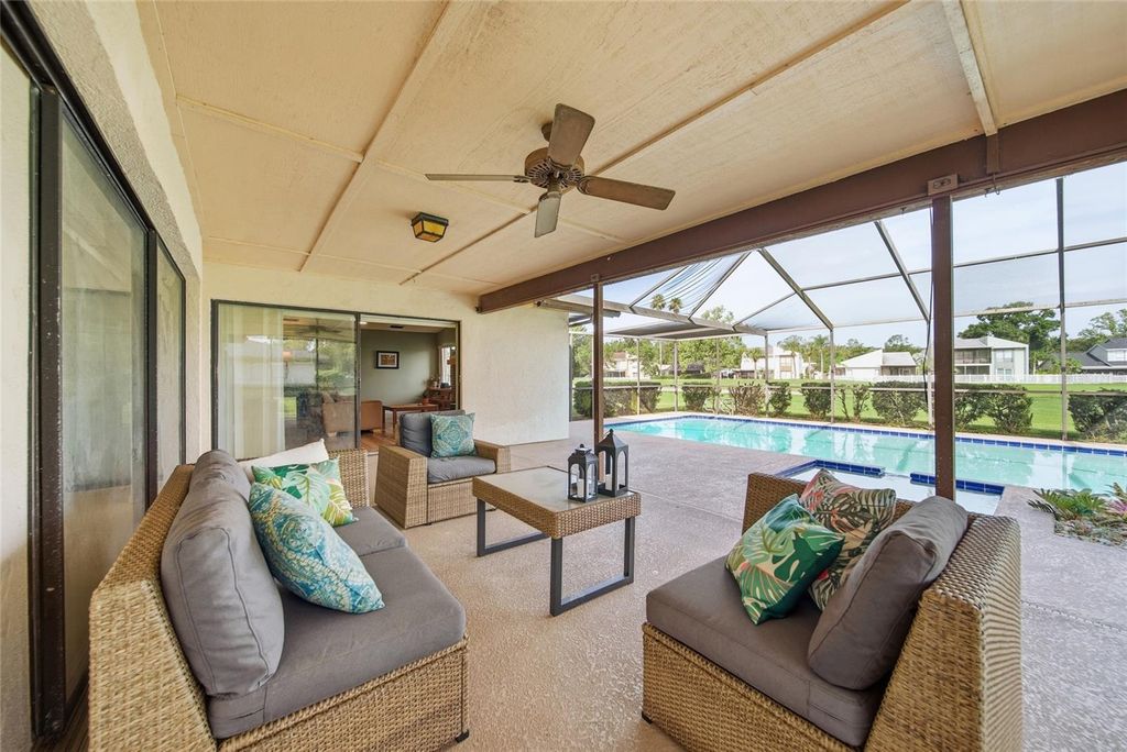 Image 30 of property listing at 16116 W COURSE DRIVE, Tampa, FL 33624