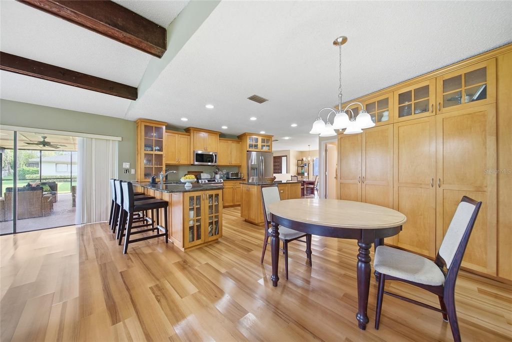 Image 10 of property listing at 16116 W COURSE DRIVE, Tampa, FL 33624