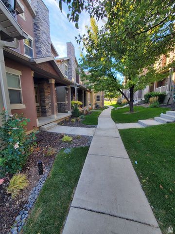 3867 E CUNNINGHILL DR, Eagle Mountain, UT 84005