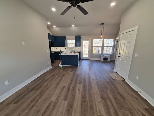 8 Ampthill Lane, Bella Vista, AR 72714