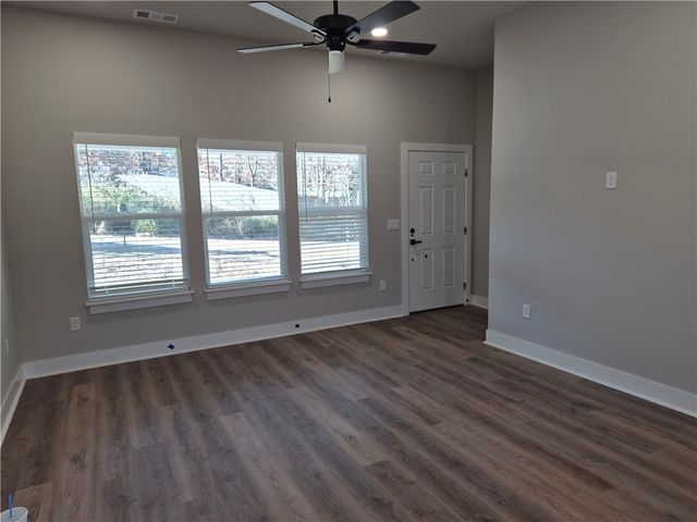 8 Ampthill Lane, Bella Vista, AR 72714