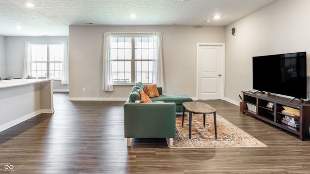 1044 Cortland Lane, Westfield, IN 46074