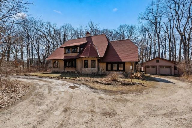 6789 N Elm Tree ROAD, Glendale, WI 53217