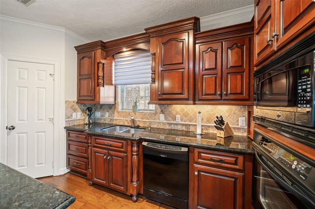 12200 Pebble View Drive, Conroe, TX 77304