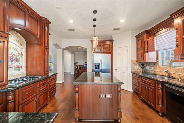 12200 Pebble View Drive, Conroe, TX 77304