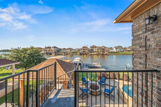 12200 Pebble View Drive, Conroe, TX 77304