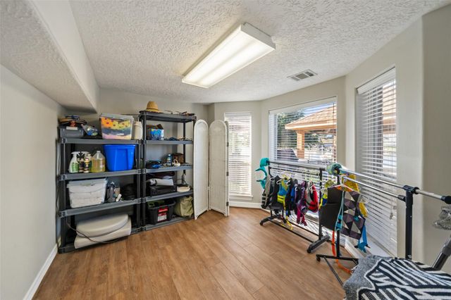 12200 Pebble View Drive, Conroe, TX 77304