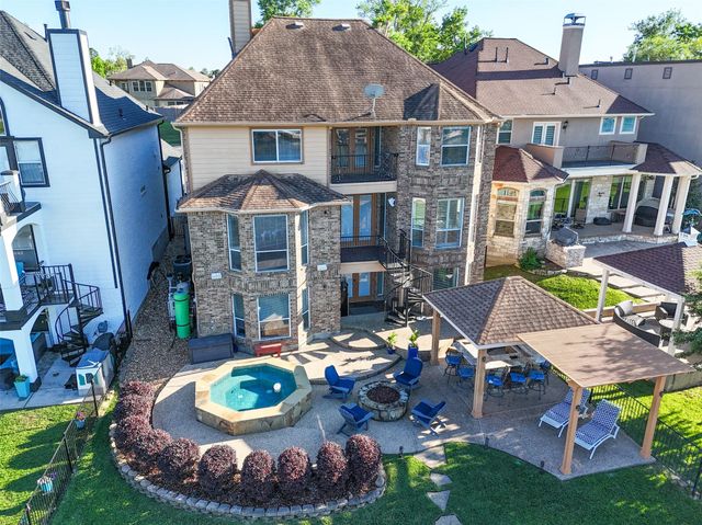 12200 Pebble View Drive, Conroe, TX 77304