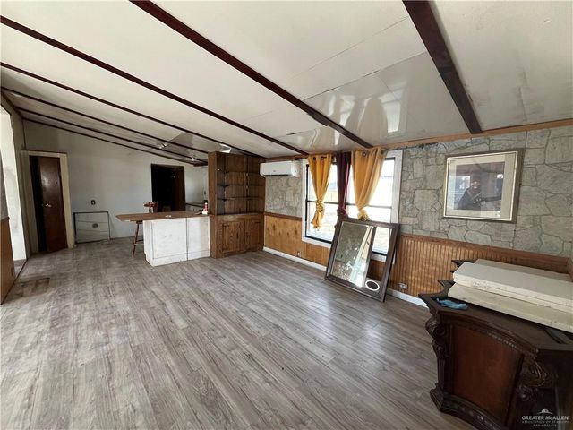 2217 N 110th Street, Alton, TX 78573