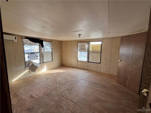 2217 N 110th Street, Alton, TX 78573