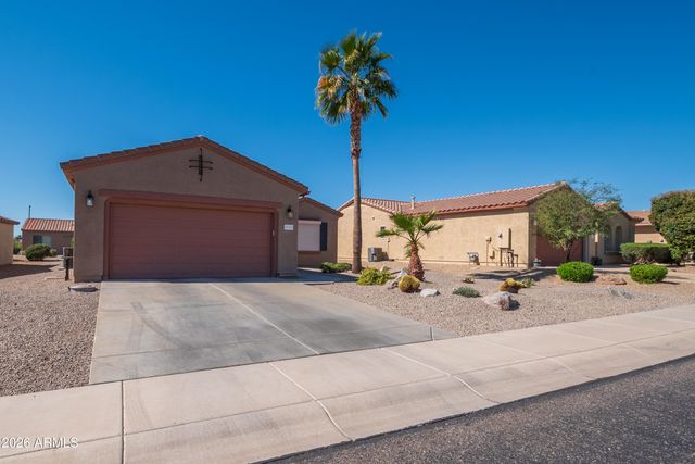 16765 W ASPEN VIEW Drive, Surprise, AZ 85387
