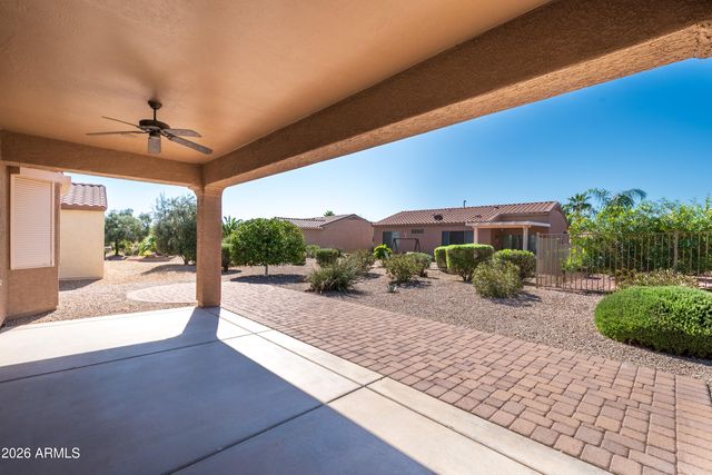 16765 W ASPEN VIEW Drive, Surprise, AZ 85387
