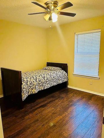 8606 Prima Street, Houston, TX 77083