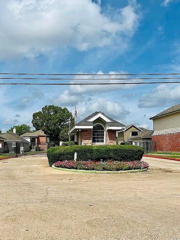 8606 Prima Street, Houston, TX 77083