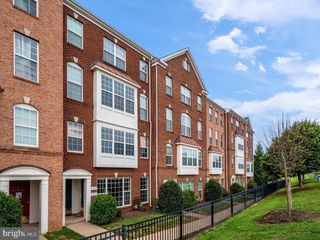 6317 IRIS MEADOW LN, Haymarket, VA 20169