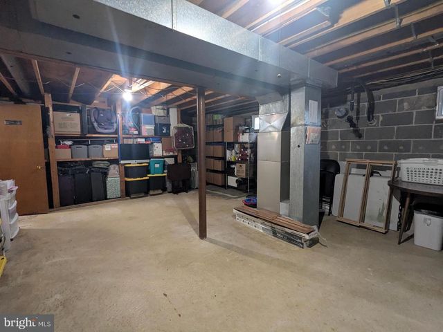 257 CRESTVIEW AVE, Blackwood, NJ 08012