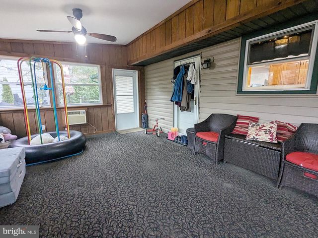 257 CRESTVIEW AVE, Blackwood, NJ 08012