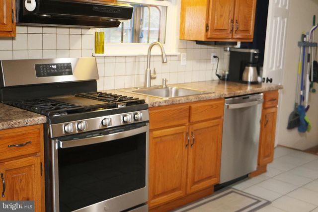 257 CRESTVIEW AVE, Blackwood, NJ 08012