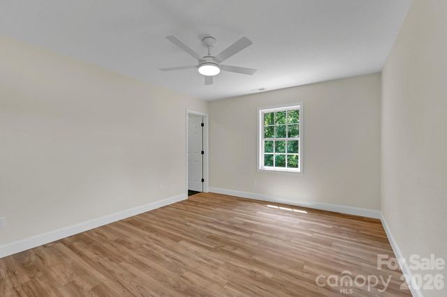 157 Scarlett Ridge Drive, Marshall, NC 28753