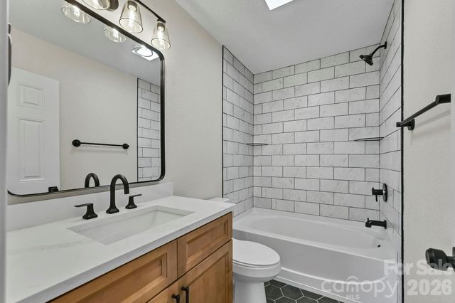 157 Scarlett Ridge Drive, Marshall, NC 28753