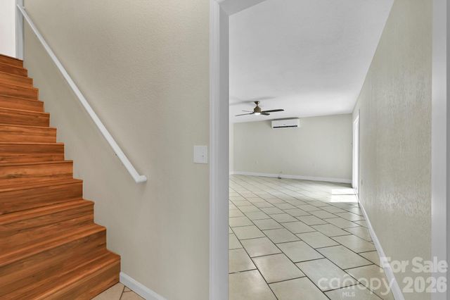 157 Scarlett Ridge Drive, Marshall, NC 28753