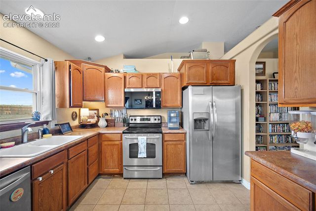 1277 N Sandstone Lane, Pueblo, CO 81007