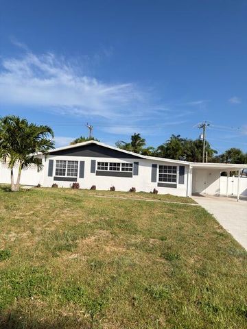 364 Garden Boulevard, Palm Beach Gardens, FL 33410