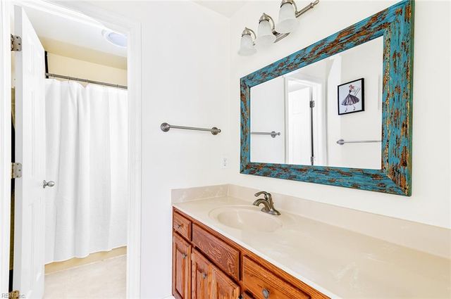 123 Barclay CRES, Smithfield, VA 23430