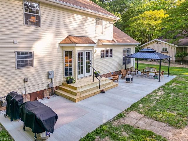 123 Barclay CRES, Smithfield, VA 23430