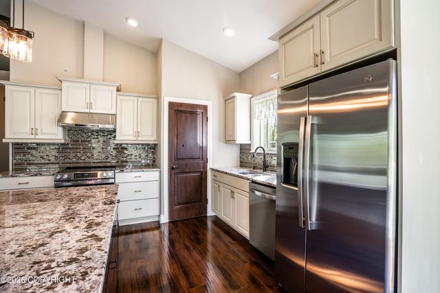 9410 W Waxwing Street, Wasilla, AK 99623
