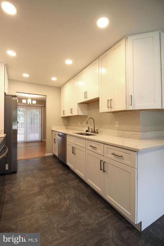 6211 DUNTLEY CT, Springfield, VA 22152