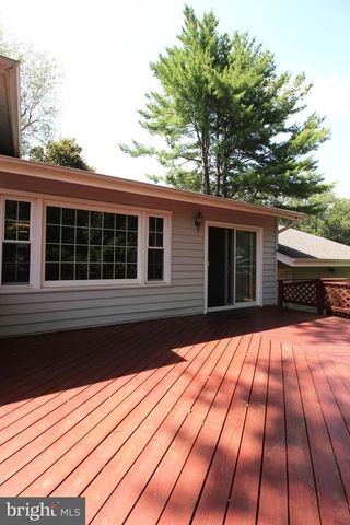 6211 DUNTLEY CT, Springfield, VA 22152