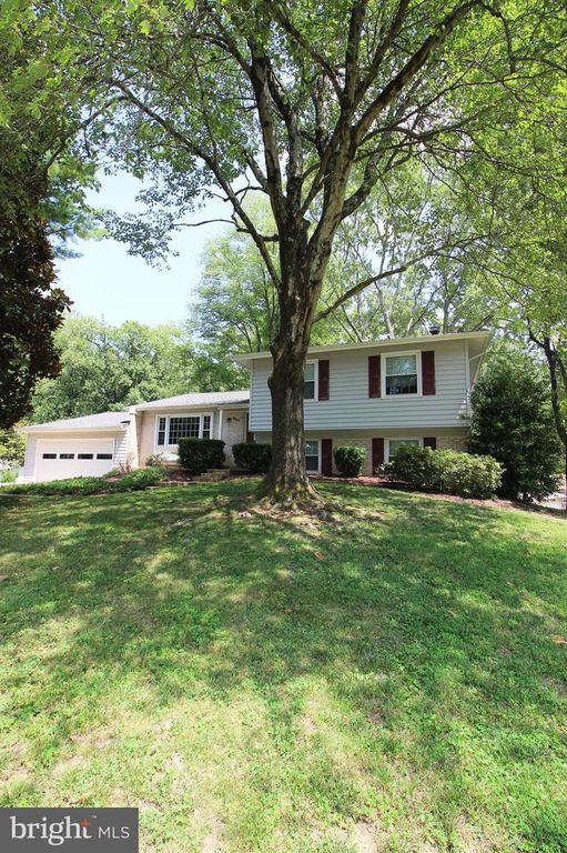 6211 DUNTLEY CT, Springfield, VA 22152