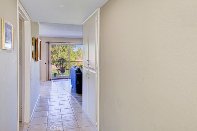 860 Ronda Mendoza D, Laguna Woods, CA 92637