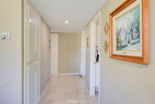 860 Ronda Mendoza D, Laguna Woods, CA 92637