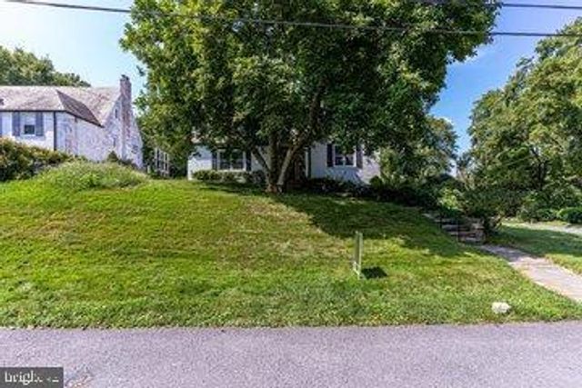 4610 OVERBROOK RD, Bethesda, MD 20816