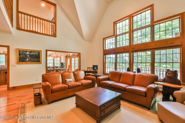 37 White Way, Windham, NY 12496