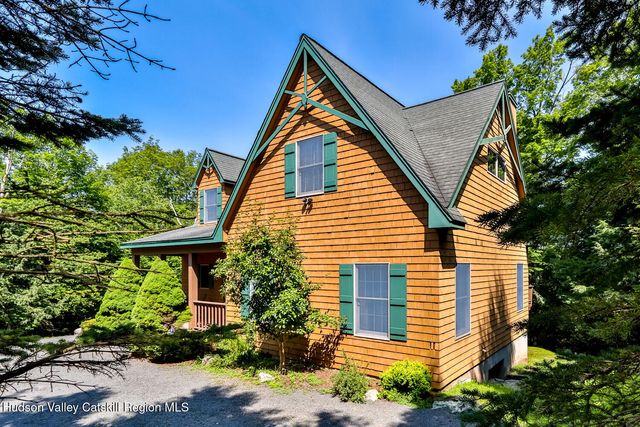 37 White Way, Windham, NY 12496