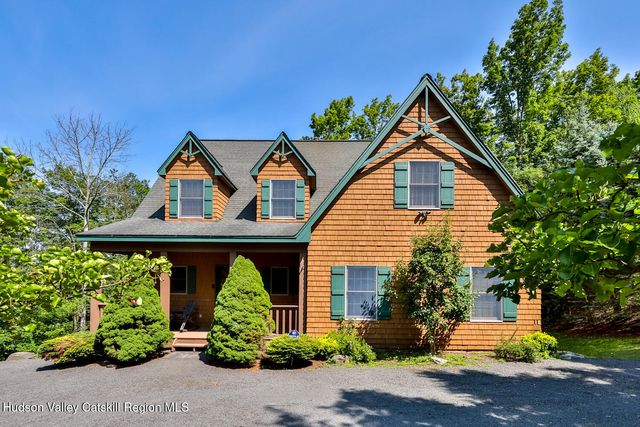 37 White Way, Windham, NY 12496