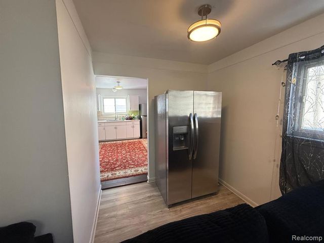 4932 Pelham Street, Dearborn Heights, MI 48125