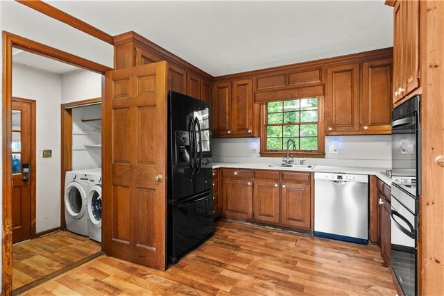 61 Sherwood Lane SE, Marietta, GA 30067