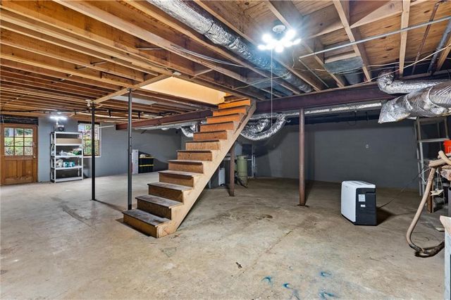 61 Sherwood Lane SE, Marietta, GA 30067