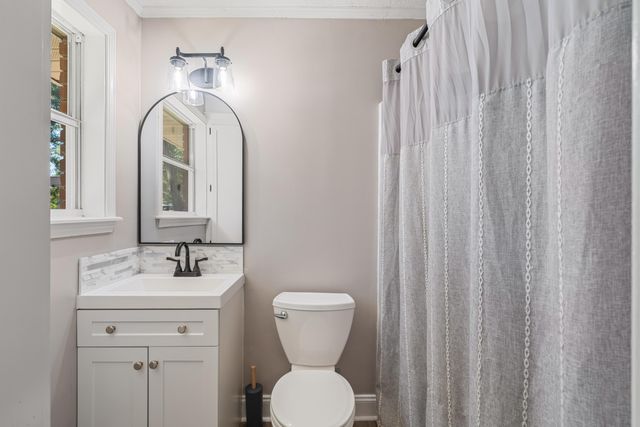 112 1st E St., Sumrall, MS 39482