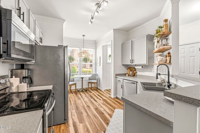 432 Heritage Village Lane, Apex, NC 27502