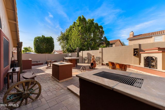 6526 E RAFTRIVER Street, Mesa, AZ 85215