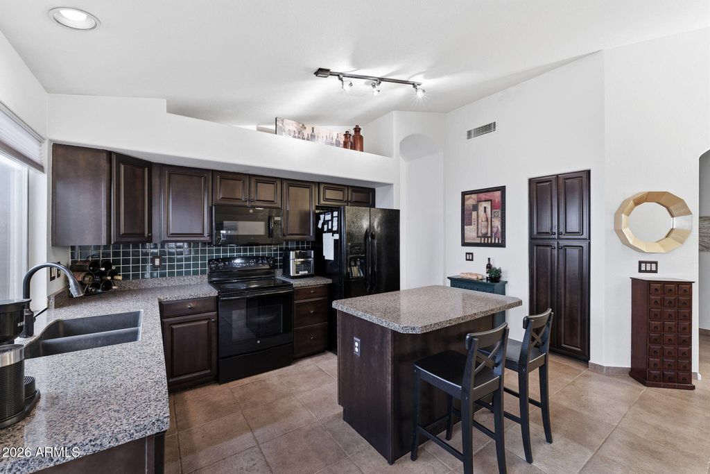 Image 3 of property listing at 6526 E RAFTRIVER Street, Mesa, AZ 85215