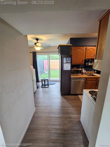 20301 15 Mile Rd, Clinton Charter Township, MI 48035